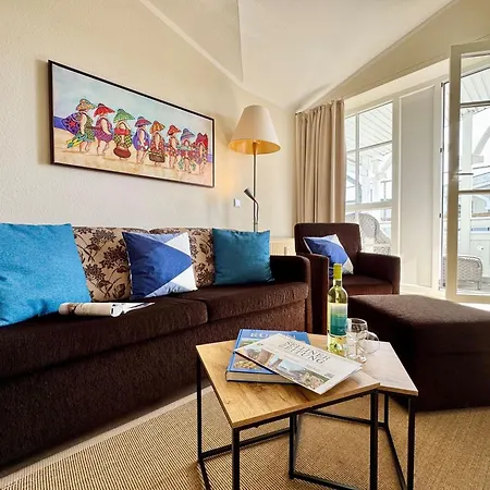692, Seepark Apartment *
